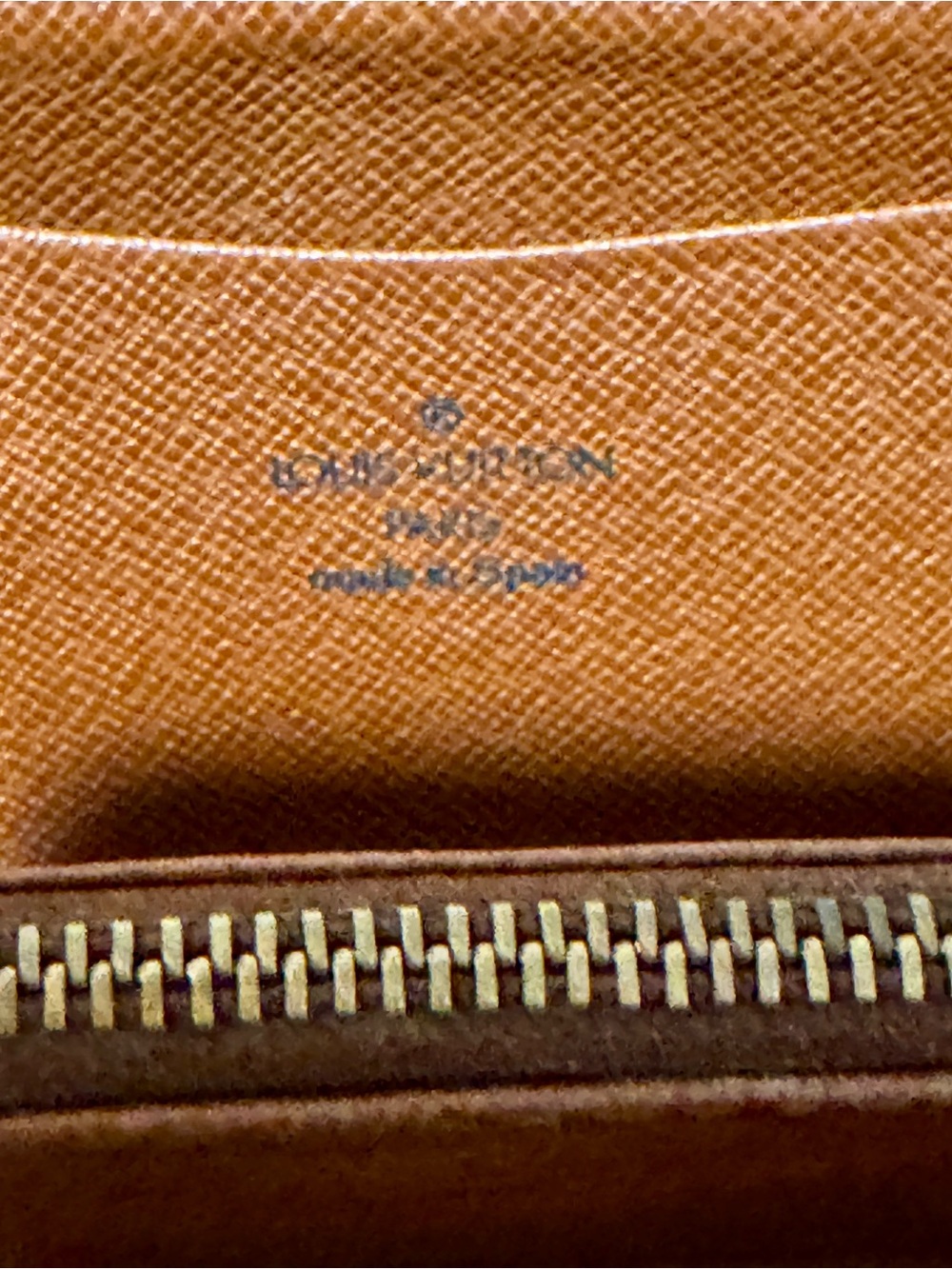 Louis Vuitton Monogram Zip Around Wallet in Brown and Gold - Picture 5 of 12